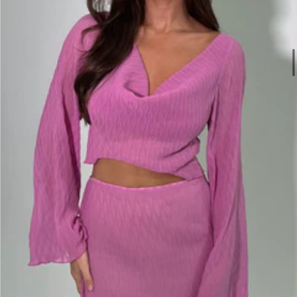 Meshki Pink Long Sleeve Crop Top